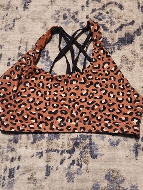 💘 Fabletcs Leopard Print Sports Bra